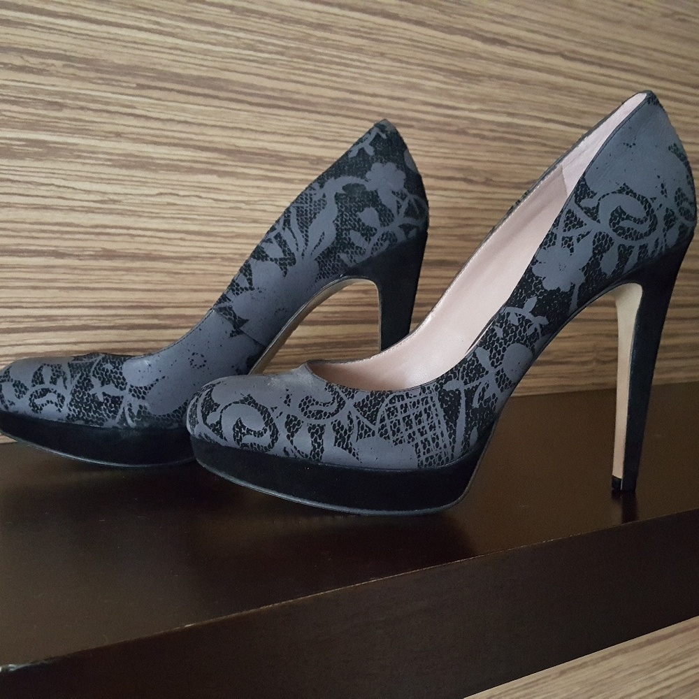 Vince Camuto Heels